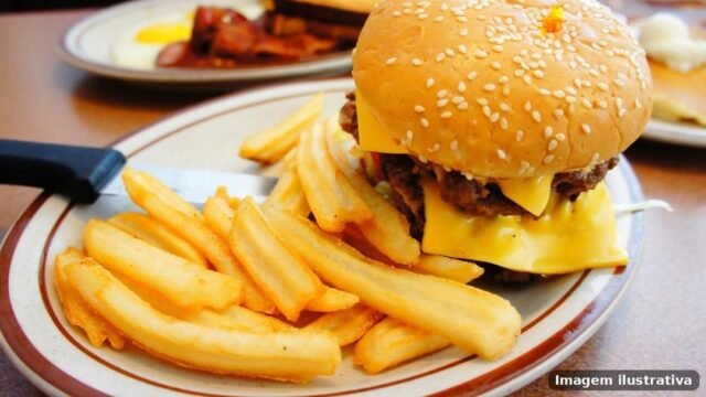 Imagem ilustrativa – lanches e hamburguerias