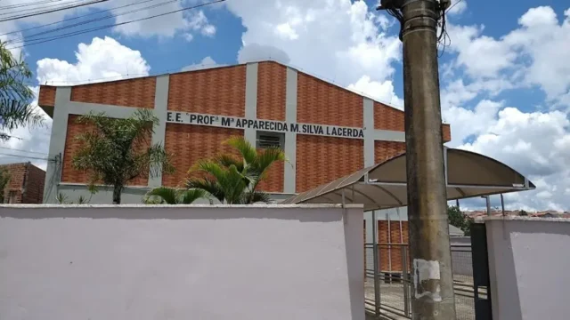 e.e maria apparecida m.s. lacerda