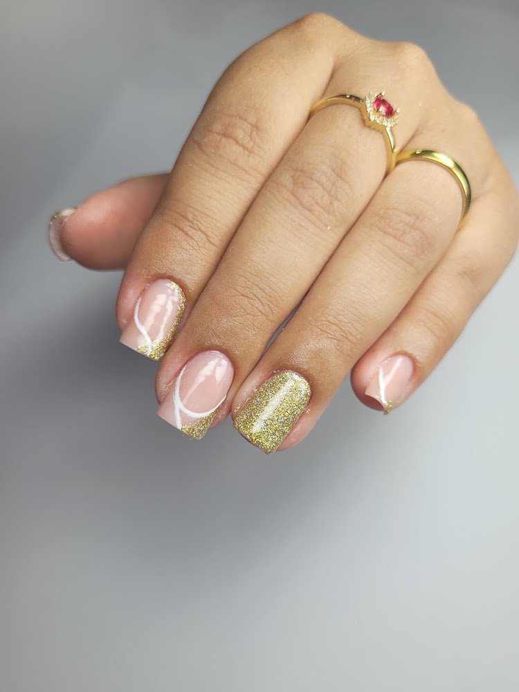 studio-karolin-ferreira-designer-de-unhas
